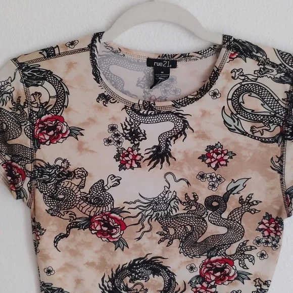 Rue 21 Womens Black/Red Dragon Asian Print Floral Bodysuit Sz M Fairy Grunge Y2K - Picture 2 of 6